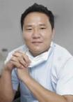 韩国鼻整形研究所专家黄奎锡