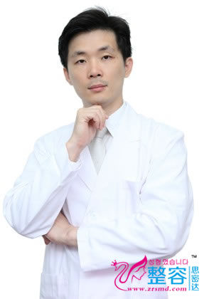 金荣俊 韩国FACE-LINE整形外科医院整形专家