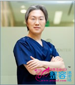 郑钟必 韩国新帝瑞娜整形医院整形医生