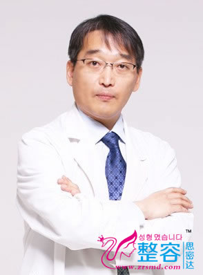 吴成均 韩国Beauty Line整形外科医院整形医生