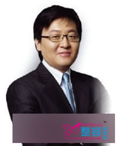 朴炫埈 韩国媄潾整形医院整形医生