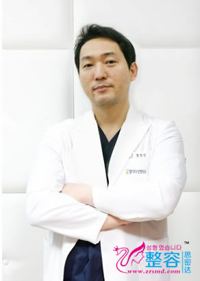朴郑朱 韩国贝尔理塔整形外科医院整形医生