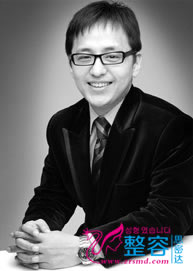 吴明真 韩国TheSClinic整形医院整形医生