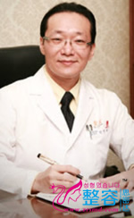彬哲源 韩国女友整形外科医院整形医生