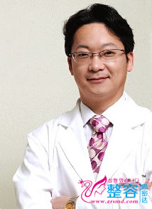 朴晙 韩国明星线整形外科医院整形专家