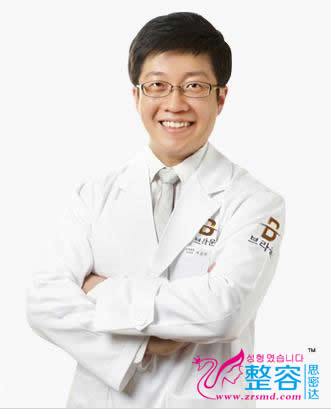 徐辅翊 韩国博朗温整形外科医院整形医生