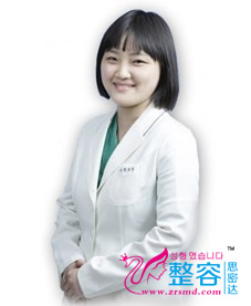 安美英 韩国LINE整形外科医院院长