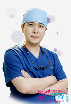文圣皓 韩国RUBY整形外科医院整形医生