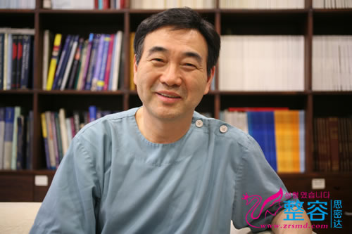 安成烈 韩国安成烈整形外科整形医生